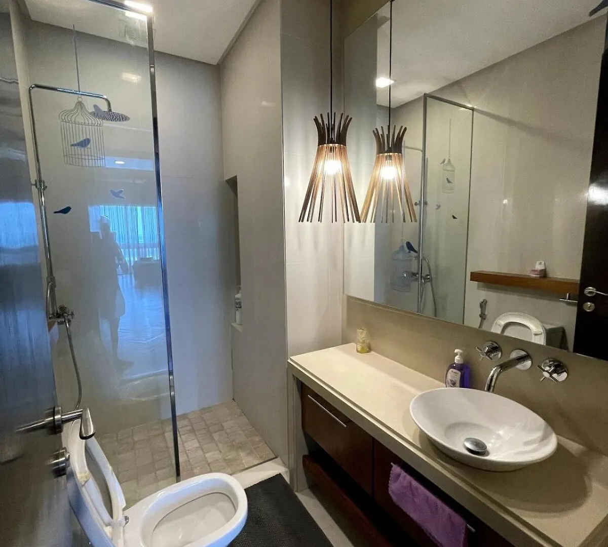 Marina Suite With Seafront Sunrise View Джорджтаун